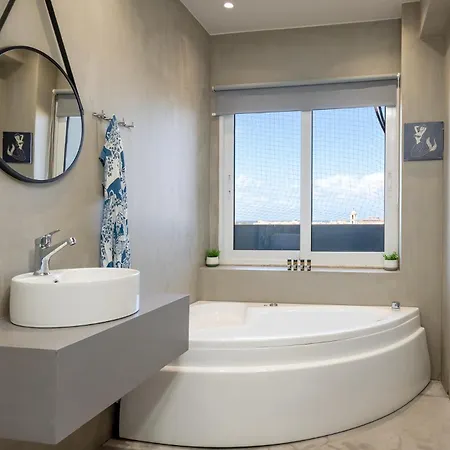 Anele Luxury - Roof Jacuzzi * La Canea